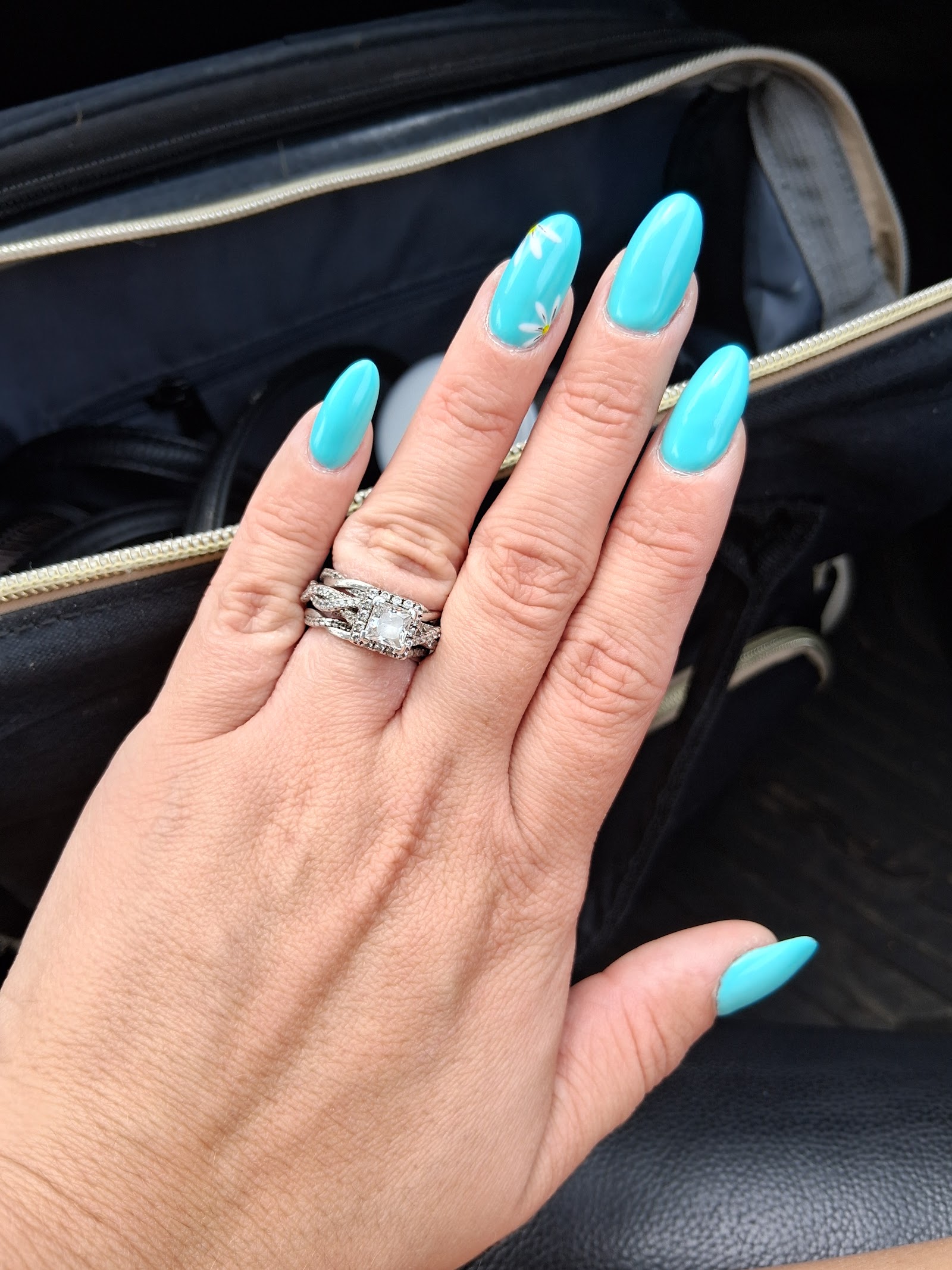 Lux Spa Nails nail photo 2